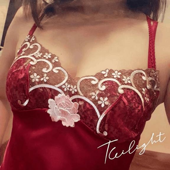 本日出勤します｜写メ日記｜くみ｜鶯谷 人妻デリヘル 熟女デリヘル倶楽部