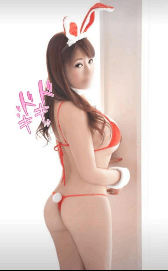 耳たぶをハムハムすると