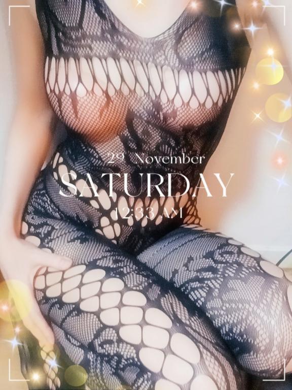 本日12時(お昼)から出勤してます｜写メ日記｜ひとみ｜鶯谷 人妻デリヘル 熟女デリヘル倶楽部