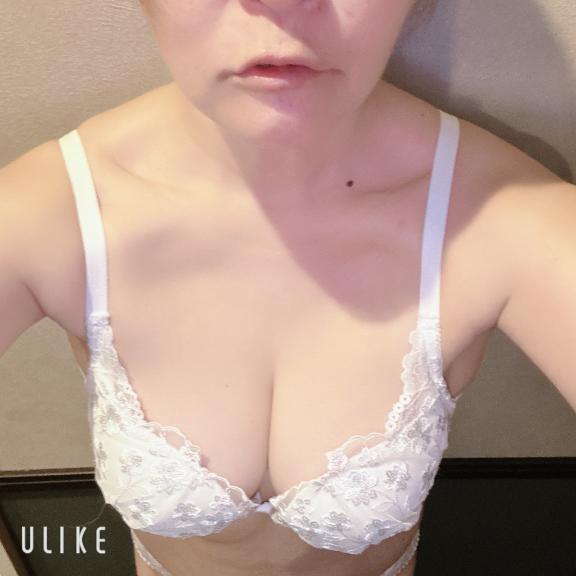 3日お休み代わりに5日出勤｜写メ日記｜なこ｜鶯谷 人妻デリヘル 熟女デリヘル倶楽部