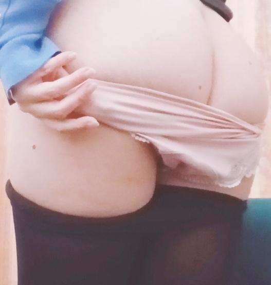 明日は出勤(^^)｜写メ日記｜もえか｜鶯谷 人妻デリヘル 熟女デリヘル倶楽部