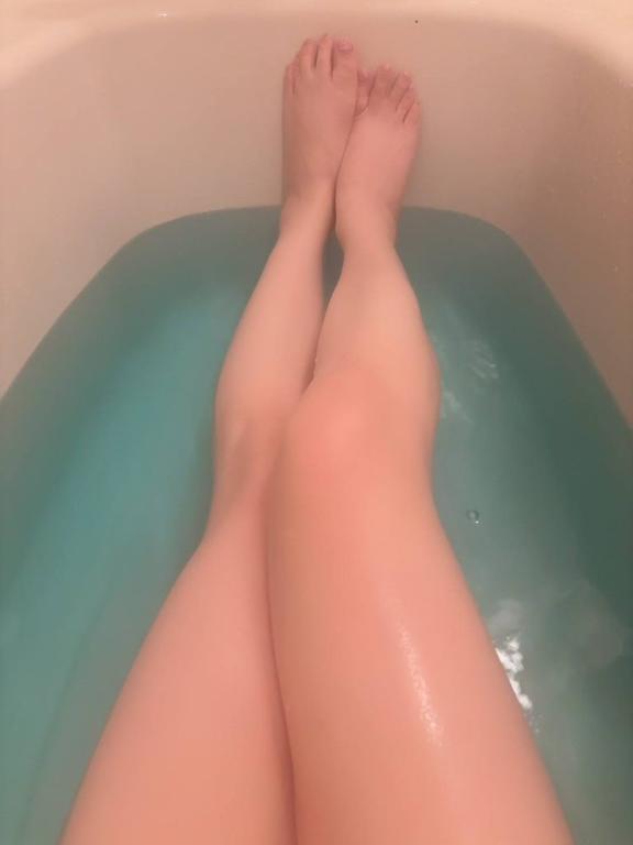はじめまして、ふたばです｜写メ日記｜ふたば｜鶯谷 人妻デリヘル 熟女デリヘル倶楽部