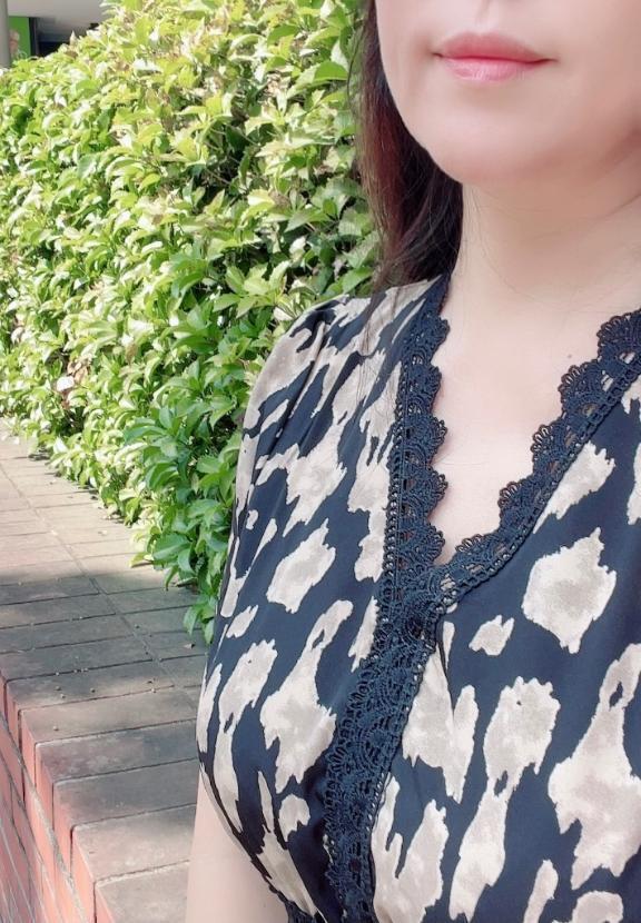 暑いですね😭｜写メ日記｜岡崎｜品川・五反田 人妻デリヘル 昼顔妻 五反田店