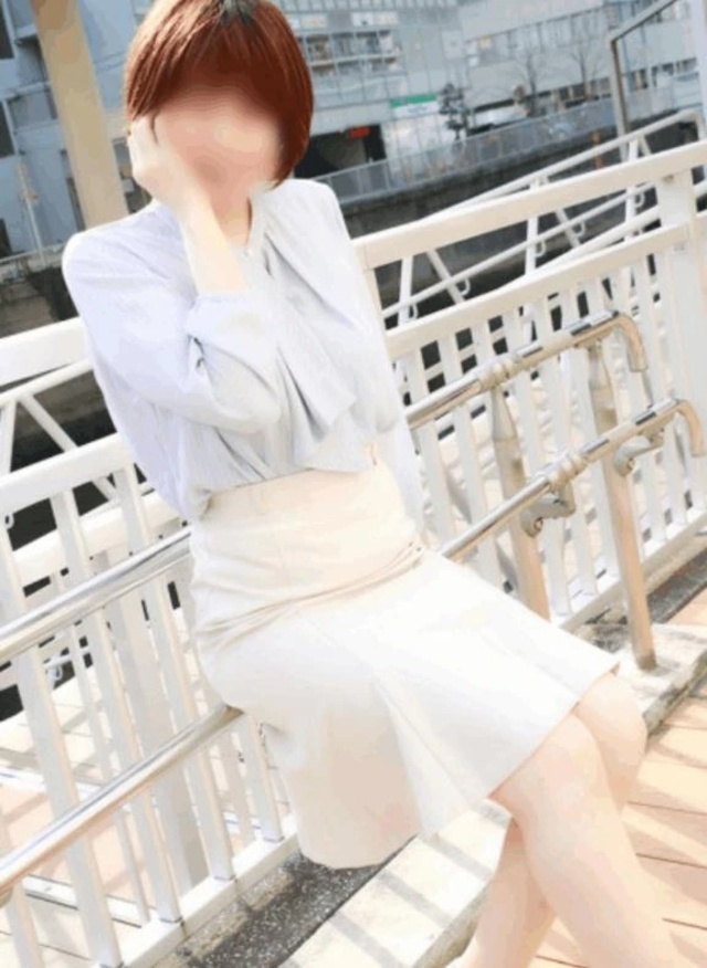 17時〜18時の出勤日📢｜写メ日記｜片岡｜品川・五反田 人妻デリヘル 昼顔妻 五反田店