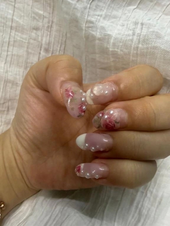 寒暖差に気を付けてくださいね(* ᴗ͈ˬᴗ͈)”｜写メ日記｜若菜｜品川・五反田 人妻デリヘル 昼顔妻 五反田店