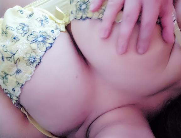 明日も出勤になりました🍫😘｜写メ日記｜ちょこ｜鶯谷 人妻デリヘル 奥様特急 上野・鶯谷店