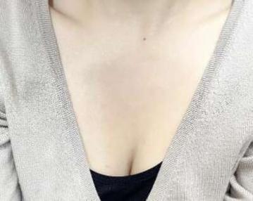 お誘いお待ちしてます(-_-;)｜写メ日記｜こはる｜鶯谷 人妻デリヘル 奥様特急 上野・鶯谷店