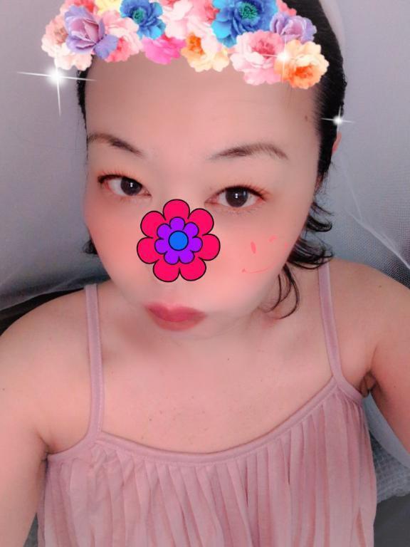 かわいい💞かなーと考えて｜写メ日記｜いまり｜鶯谷 人妻デリヘル 奥様特急 上野・鶯谷店