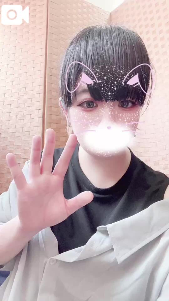 お兄さんどこ〜？？