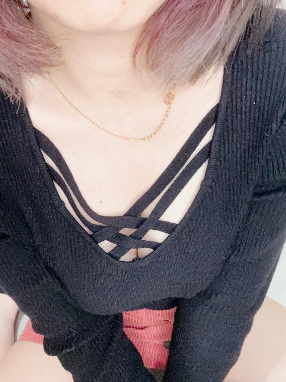 見えそうで見えないのがいいらしい😘💕｜写メ日記｜りゅう｜鶯谷 人妻デリヘル 奥様特急 上野・鶯谷店