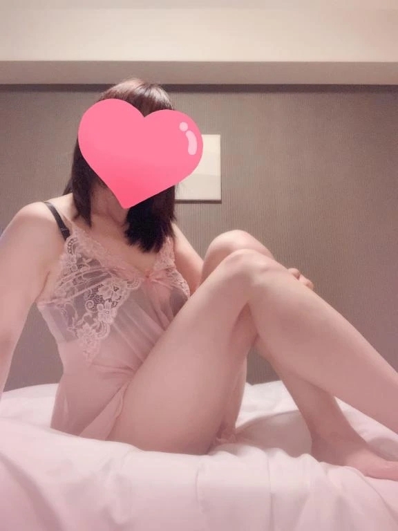 明日はまだまだ空き枠あるよんーーーー｜写メ日記｜えみ｜池袋 人妻デリヘル 熟女の風俗最終章池袋店