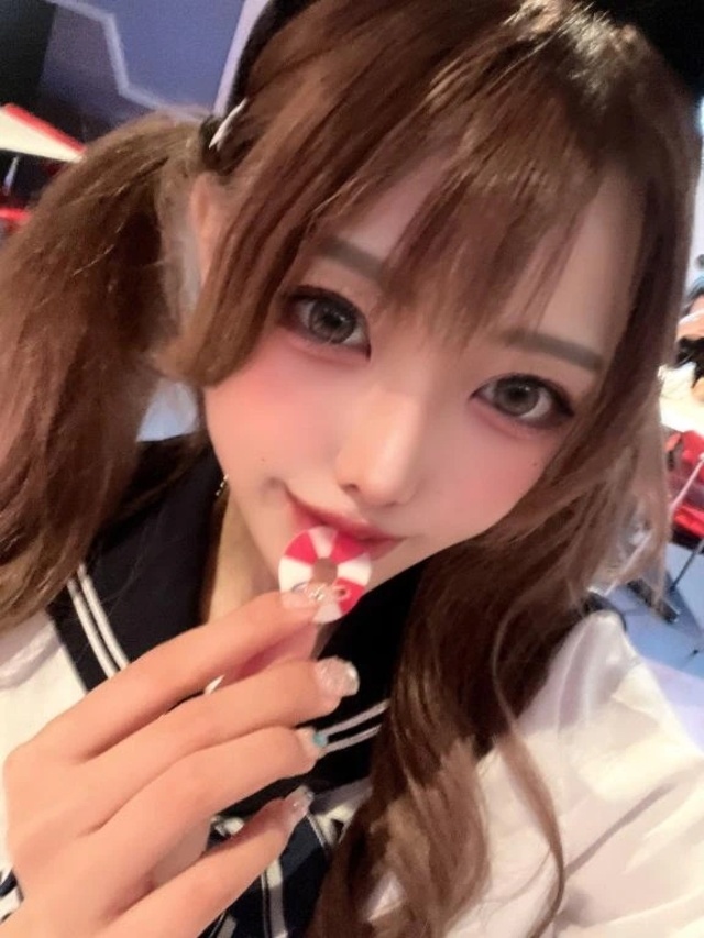 茶髪ツインテ♡♡