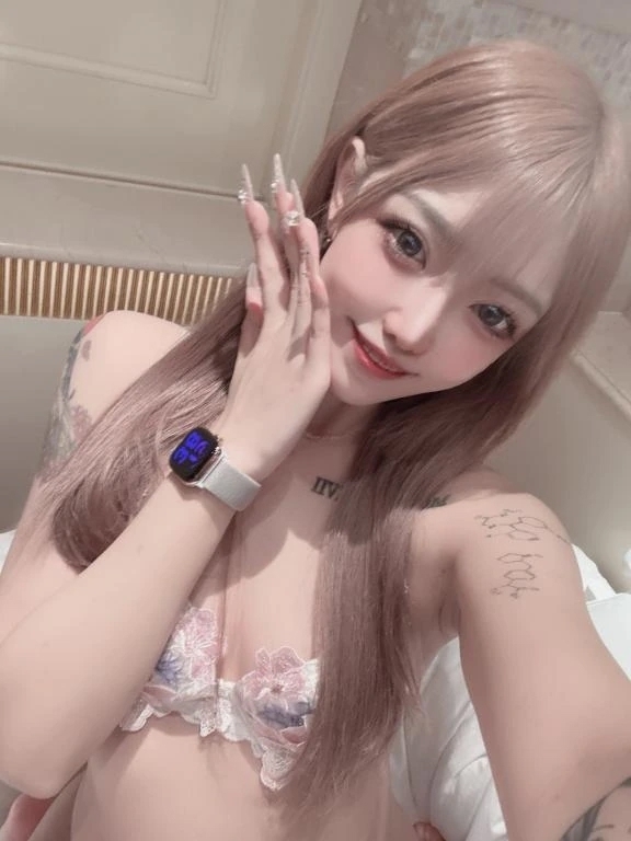 髪色♡♡｜写メ日記｜SIA｜新宿 一般デリヘル GINGIRA☆TOKYO～ギンギラ東京～