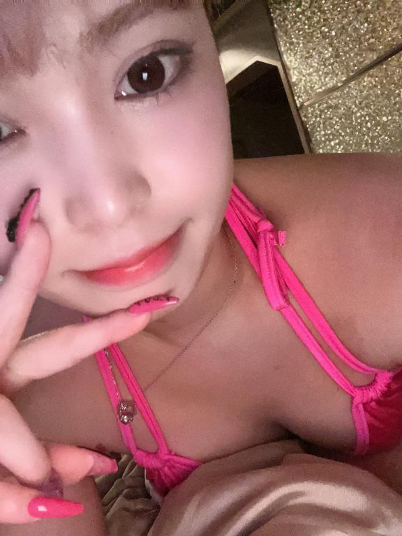 休日は雨模様、、、｜写メ日記｜AINA｜新宿 一般デリヘル GINGIRA☆TOKYO～ギンギラ東京～