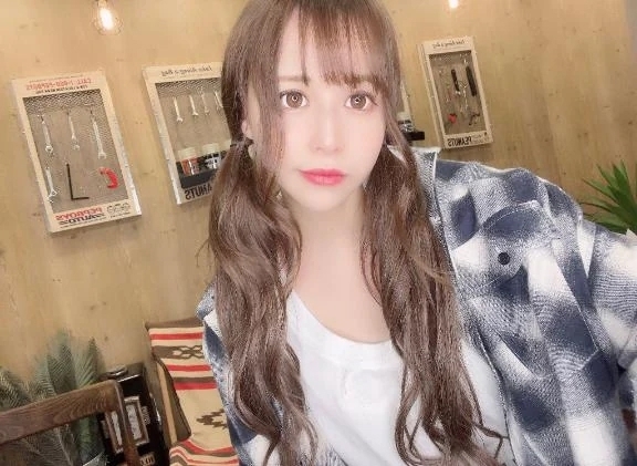 🩵出勤しました🫶｜写メ日記｜ERENA｜新宿 一般デリヘル GINGIRA☆TOKYO～ギンギラ東京～