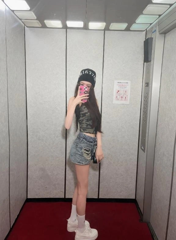 🤍23時〜🤍｜写メ日記｜REIKA｜新宿 一般デリヘル GINGIRA☆TOKYO～ギンギラ東京～