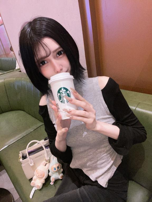 彼女とスタバなう｜写メ日記｜ARIEL｜新宿 一般デリヘル GINGIRA☆TOKYO～ギンギラ東京～
