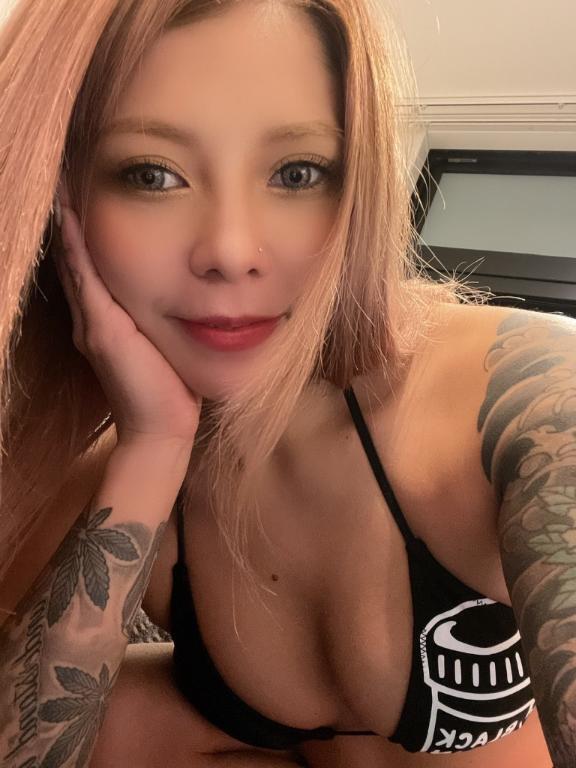 水着ギャルッ👀👀👀🖤