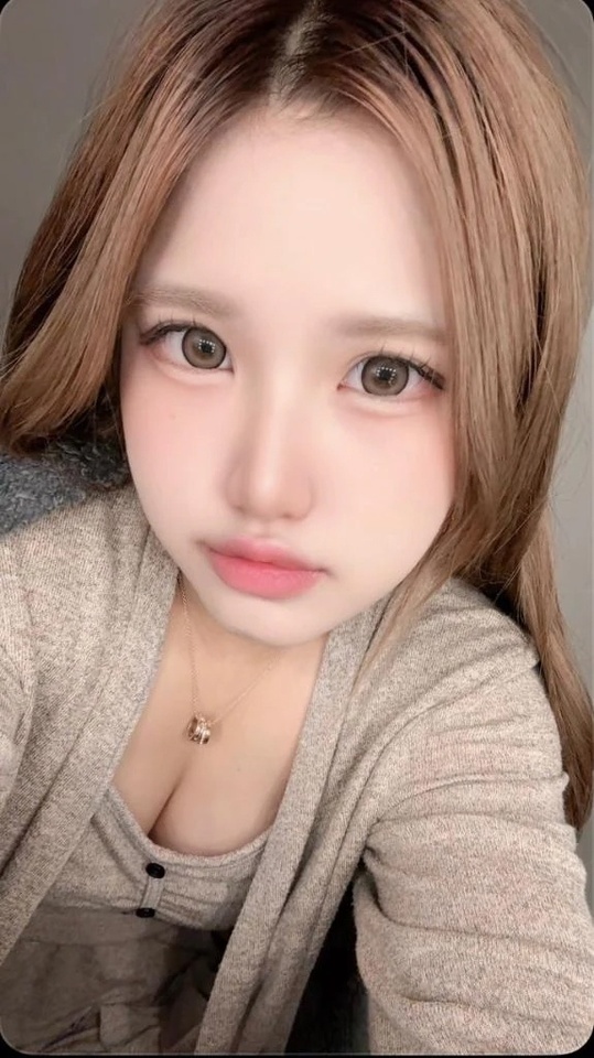 出勤してます♡｜写メ日記｜LENA｜新宿 一般デリヘル GINGIRA☆TOKYO～ギンギラ東京～