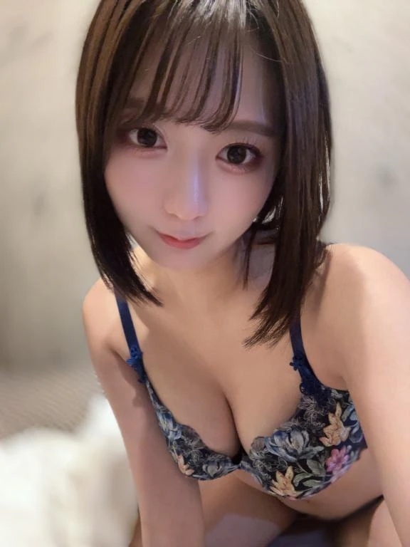 どうしよう､､､😨｜写メ日記｜CORONE｜新宿 一般デリヘル GINGIRA☆TOKYO～ギンギラ東京～