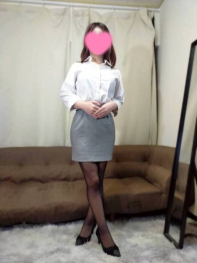 新しい宣材写真です♣｜写メ日記｜川崎｜鶯谷 一般デリヘル 鶯谷セールスレディ