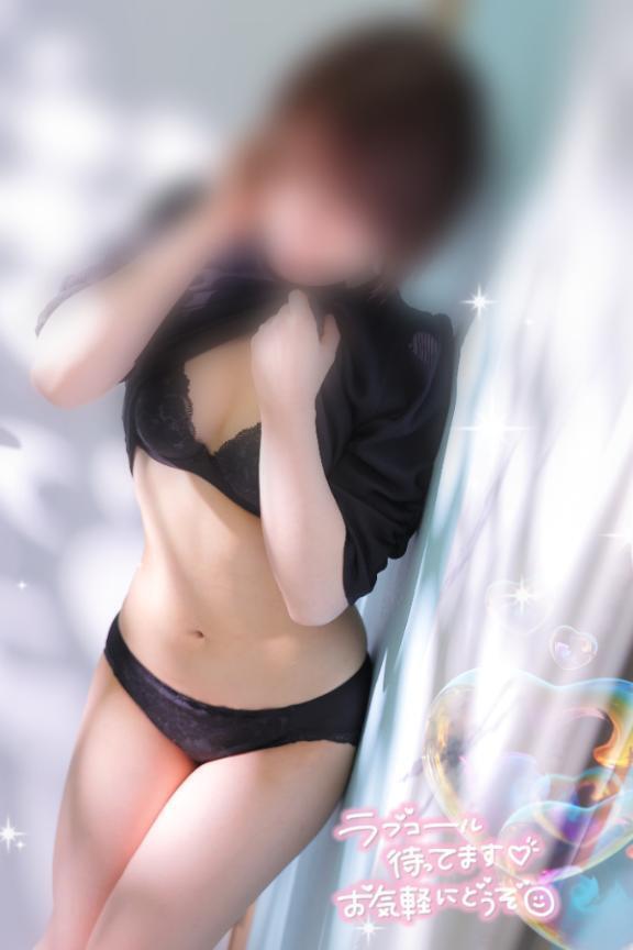 暑くて🫠｜写メ日記｜しおり｜品川・五反田 人妻デリヘル 五反田人妻城