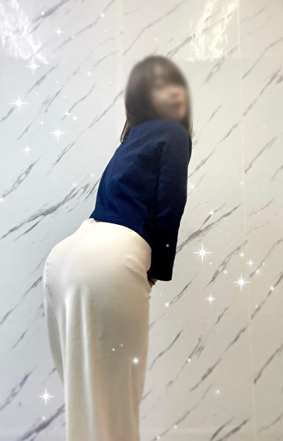 デカケツで発散する？♡