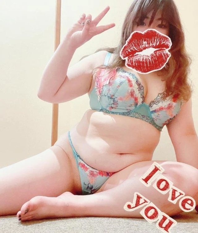 もう出勤…❤️‍🔥エロ妄想かなえよ？｜写メ日記｜もなこ｜池袋 人妻デリヘル 奥様特急　池袋・大塚店