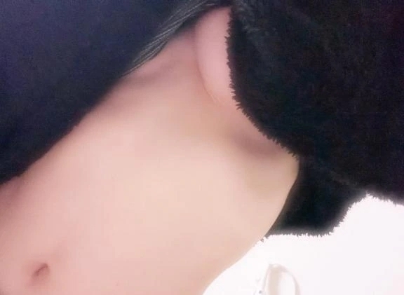 今日明日17-23時いるよ^ ̳ᴗ  ̫ ᴗ ̳^♡｜写メ日記｜みく｜新宿 出張エステ 東京アロマスタイル