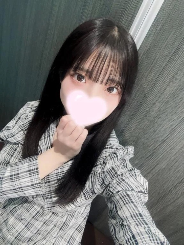 出勤中🥺💗｜写メ日記｜なずな｜新宿 出張エステ 東京アロマスタイル