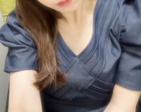 出勤してます🥰｜写メ日記｜あいね｜新宿 出張エステ 東京アロマスタイル