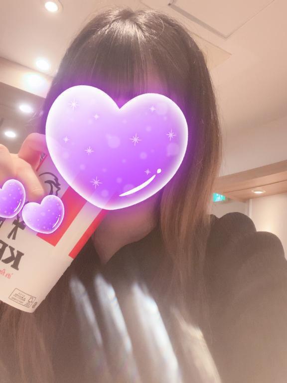 22時から出勤してますっ💕｜写メ日記｜すみれ｜上野・浅草・秋葉原 一般デリヘル サンキュー上野店