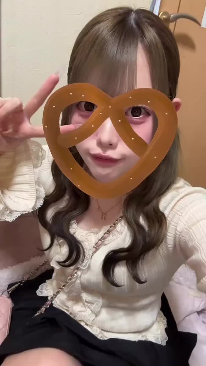 🥨｜写メ日記｜えみか｜渋谷 一般デリヘル まだ舐めたくて学園渋谷校～舐めたくてグループ～