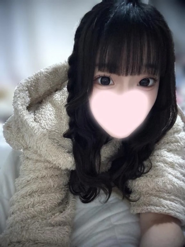 くっつきたい気分🥹｜写メ日記｜ちはや｜渋谷 一般デリヘル まだ舐めたくて学園渋谷校～舐めたくてグループ～