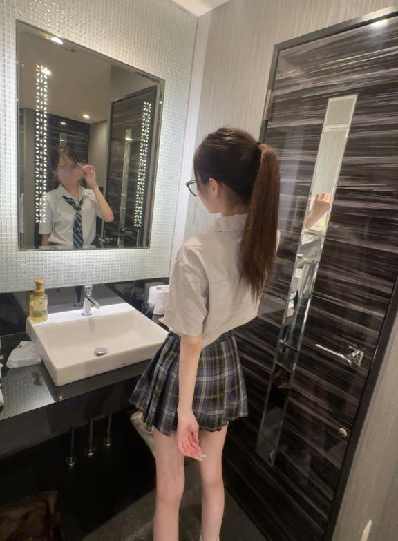 ゼロツーダッシュ212のお兄さん✨｜写メ日記｜ういか｜渋谷 一般デリヘル まだ舐めたくて学園渋谷校～舐めたくてグループ～