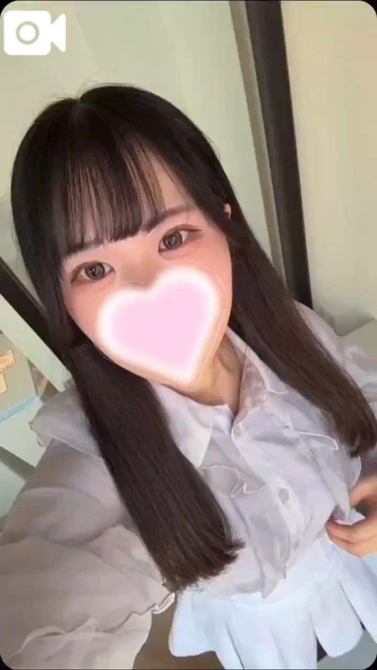 目が合ったら…🤍｜写メ日記｜らら｜渋谷 一般デリヘル まだ舐めたくて学園渋谷校～舐めたくてグループ～