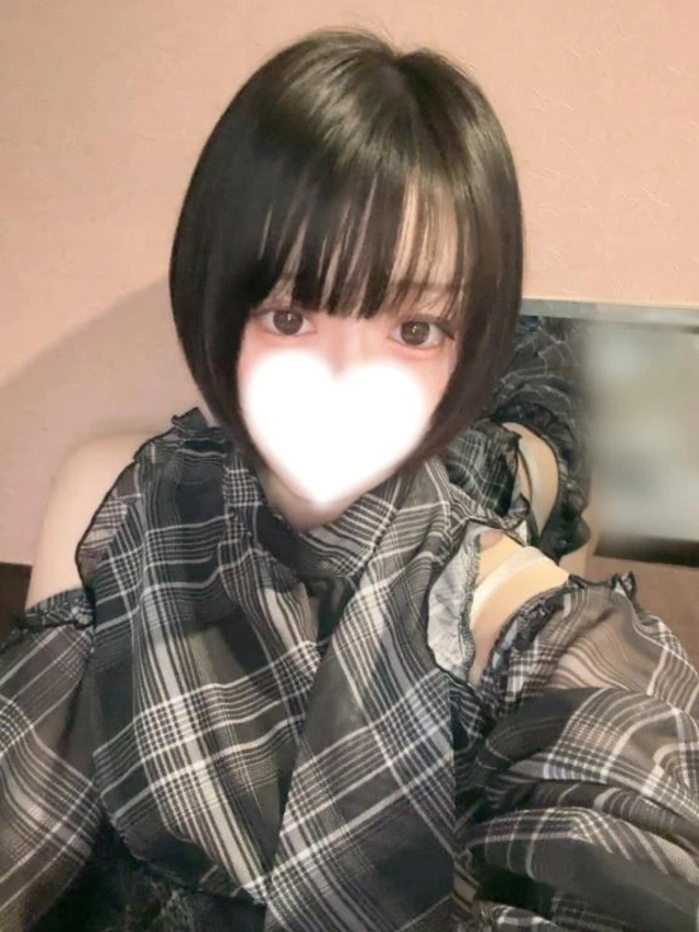 暑い日のアイス🍨｜写メ日記｜つき｜渋谷 一般デリヘル まだ舐めたくて学園渋谷校～舐めたくてグループ～