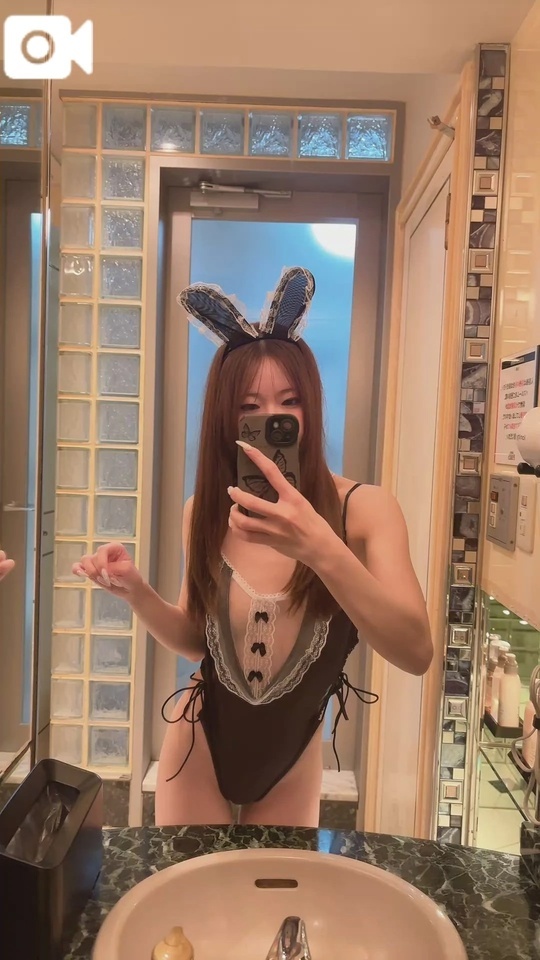 ぴょんぴょんっ🐰