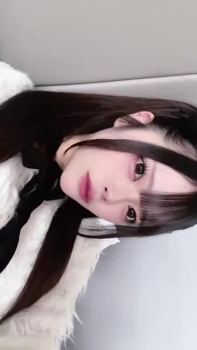 目が合ったら、そらさないで？🤍｜写メ日記｜まどち｜渋谷 一般デリヘル まだ舐めたくて学園渋谷校～舐めたくてグループ～