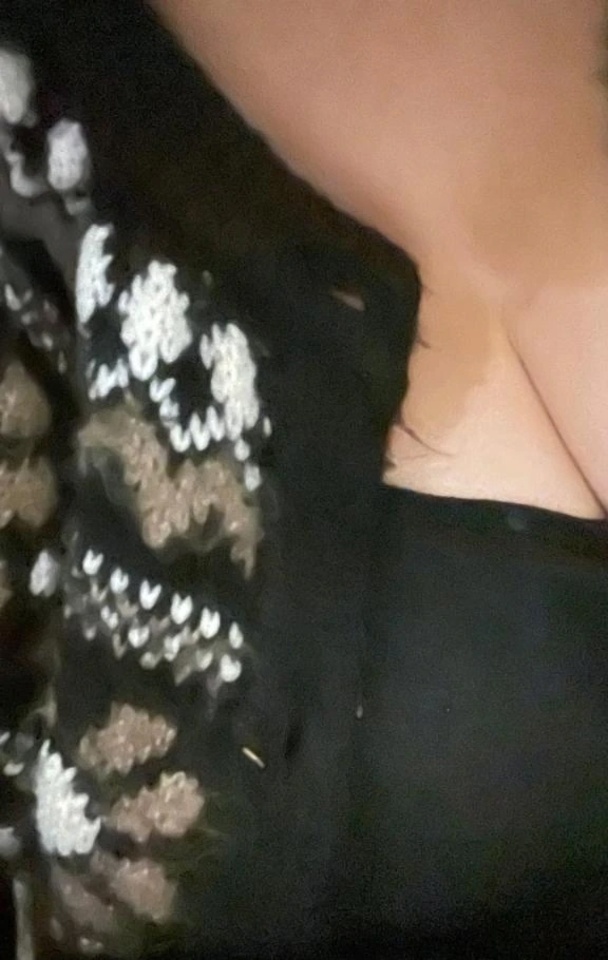 晴れ☀️🍂｜写メ日記｜紅葉(もみじ)｜鶯谷 人妻デリヘル 熟女の風俗最終章鶯谷店