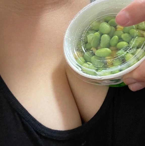 出勤してます❤️‍🔥｜写メ日記｜紅葉(もみじ)｜鶯谷 人妻デリヘル 熟女の風俗最終章鶯谷店