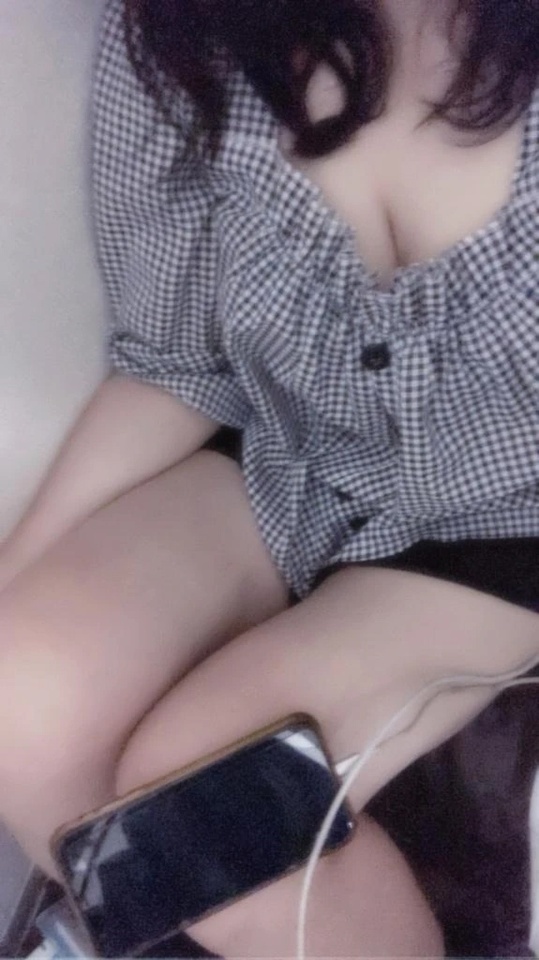 6月なっちゃったよって｜写メ日記｜小野｜鶯谷 人妻デリヘル 熟女の風俗最終章鶯谷店
