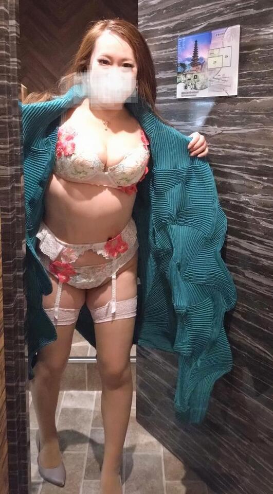 ランジェリーコート｜写メ日記｜都｜鶯谷 人妻デリヘル 熟女の風俗最終章鶯谷店