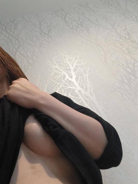 あした🤍｜写メ日記｜小杉｜鶯谷 人妻デリヘル 熟女の風俗最終章鶯谷店
