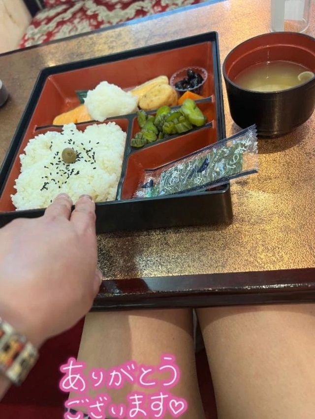 おさかな🍱｜写メ日記｜疼（うずき）｜鶯谷 人妻デリヘル 熟女の風俗最終章鶯谷店