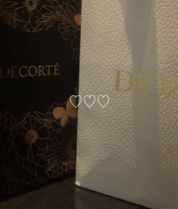 ようやく出勤します‪(  . .)