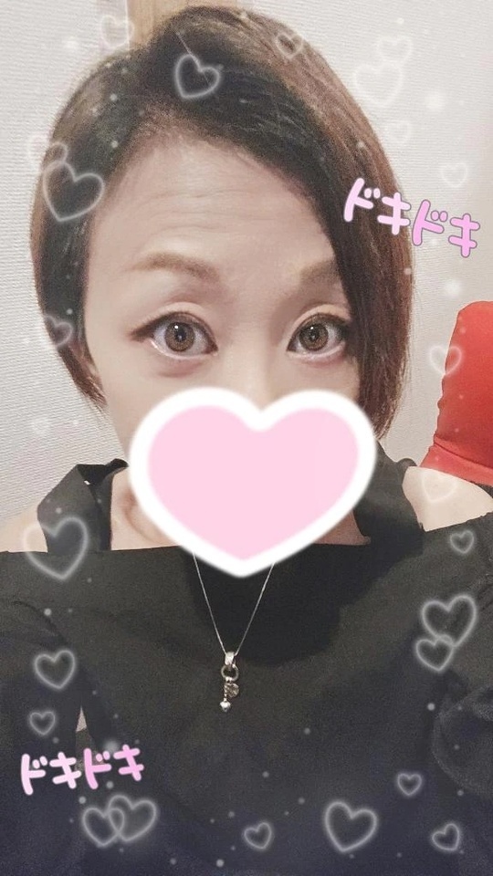 雨☔パラパラ降ってるよん｜写メ日記｜高井｜鶯谷 人妻デリヘル 熟女の風俗最終章鶯谷店