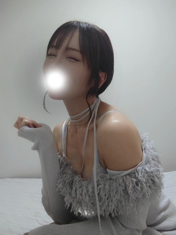 お目目つぶってみました｜写メ日記｜橘ゆい｜新宿 高級デリヘル クラブ ブレンダ新宿・歌舞伎町店