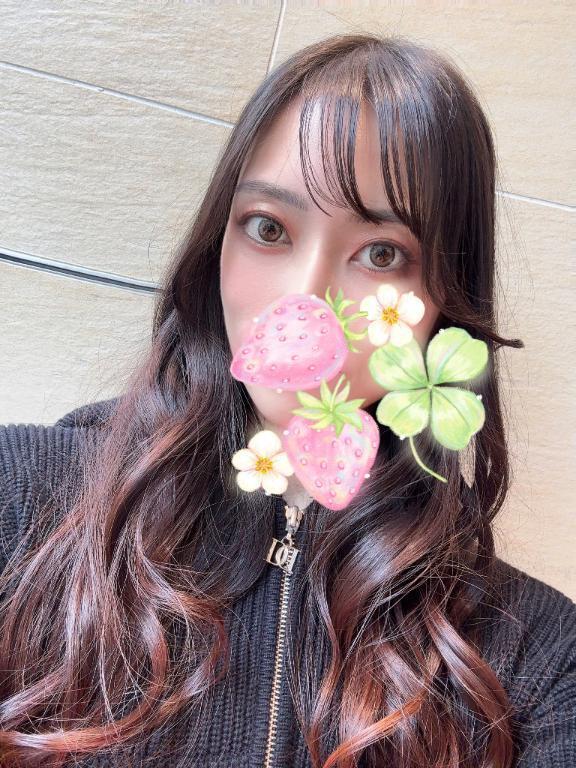 初出勤です｜写メ日記｜小倉ゆう｜新宿 高級デリヘル クラブ ブレンダ新宿・歌舞伎町店