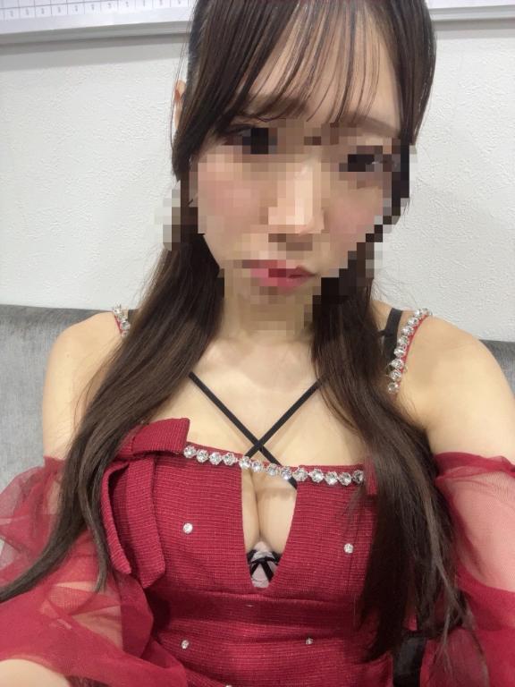 あかどれす
